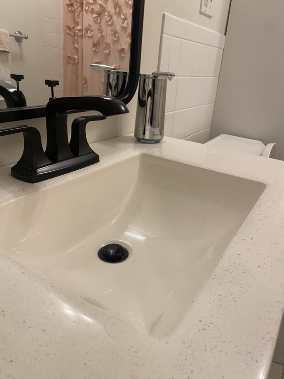 21 Thorndike, Beverly