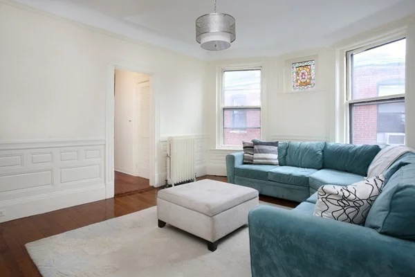 295 Commonwealth Ave, Back Bay