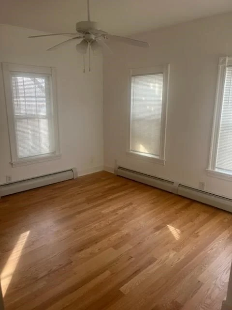 30 Cherry St, Whitman