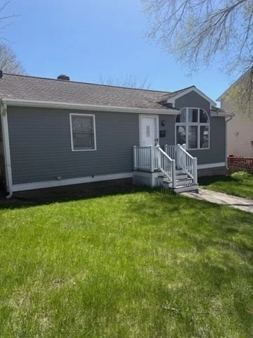 22 Forest St, Ayer