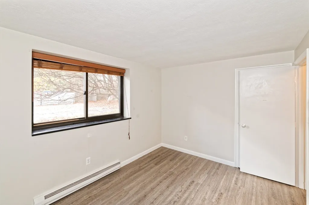 1325 Worcester Rd, Framingham