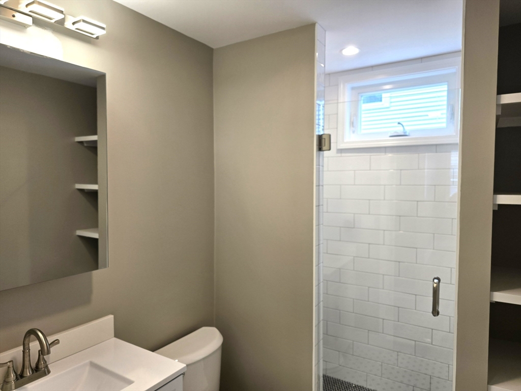 39 Fiske St, Waltham