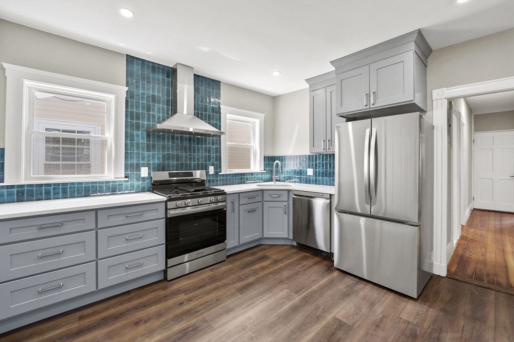 18 Lyon St, Dorchester