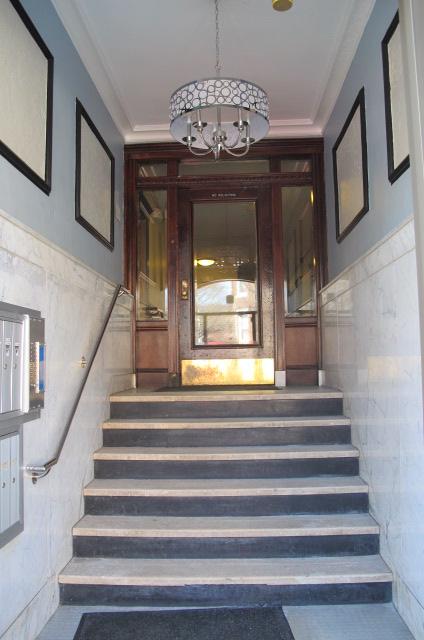 33 Walbridge St, Allston