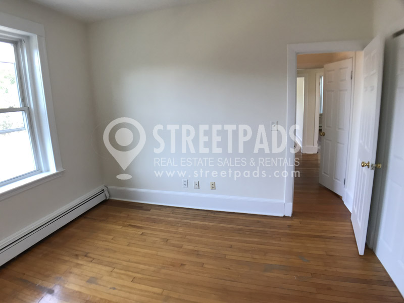 1539 Beacon St, Griggs Park