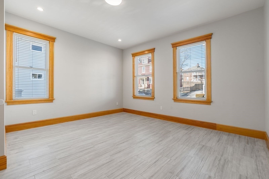 36 Westmoreland St, Dorchester