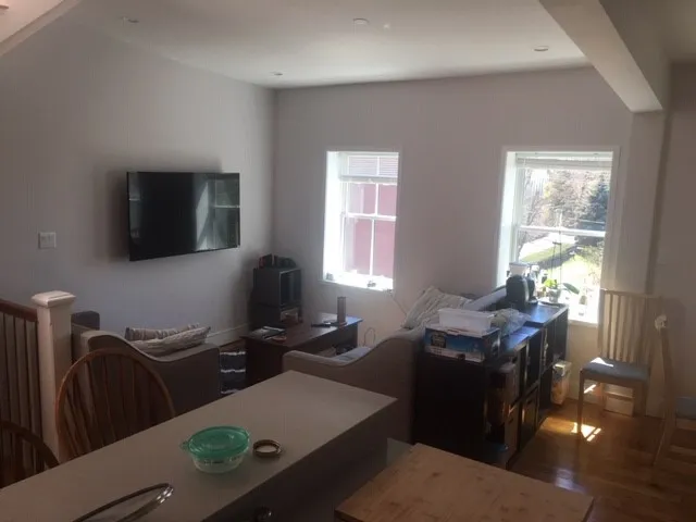 11 Highland Park Ave, Roxbury