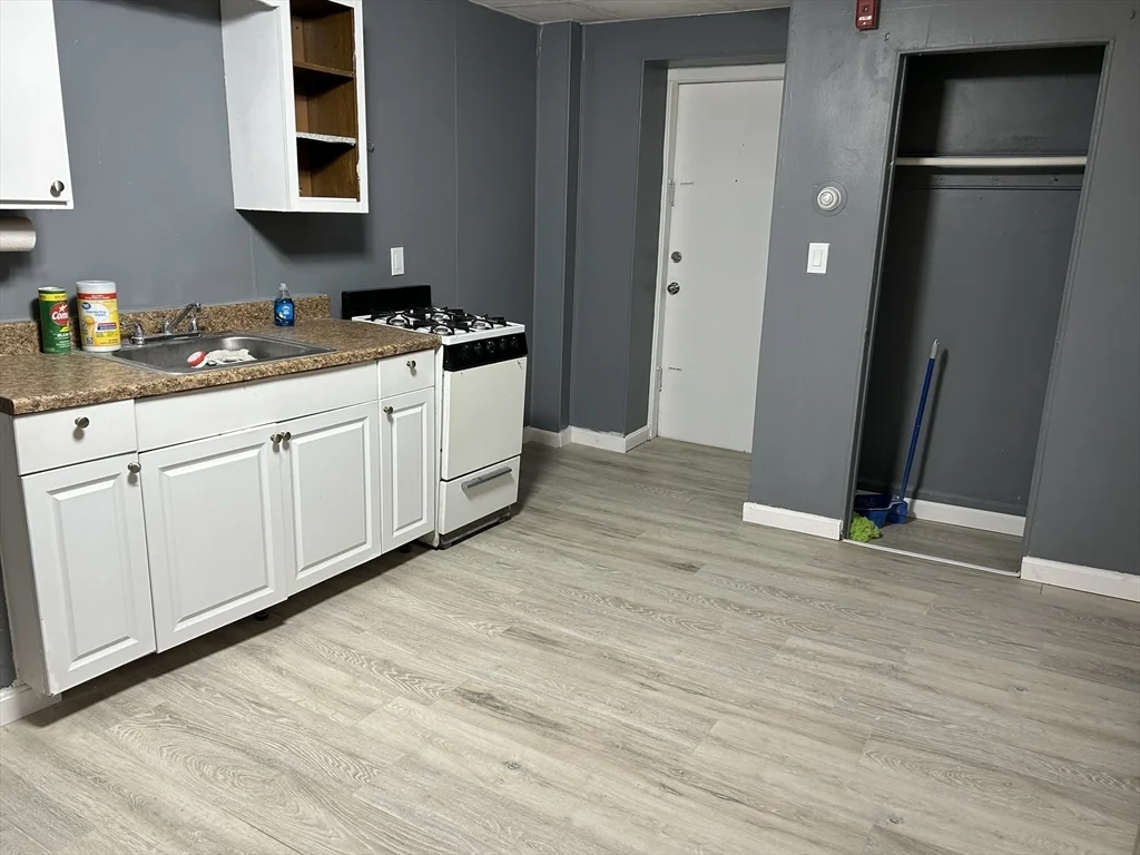 14 Monument Sq, Charlestown