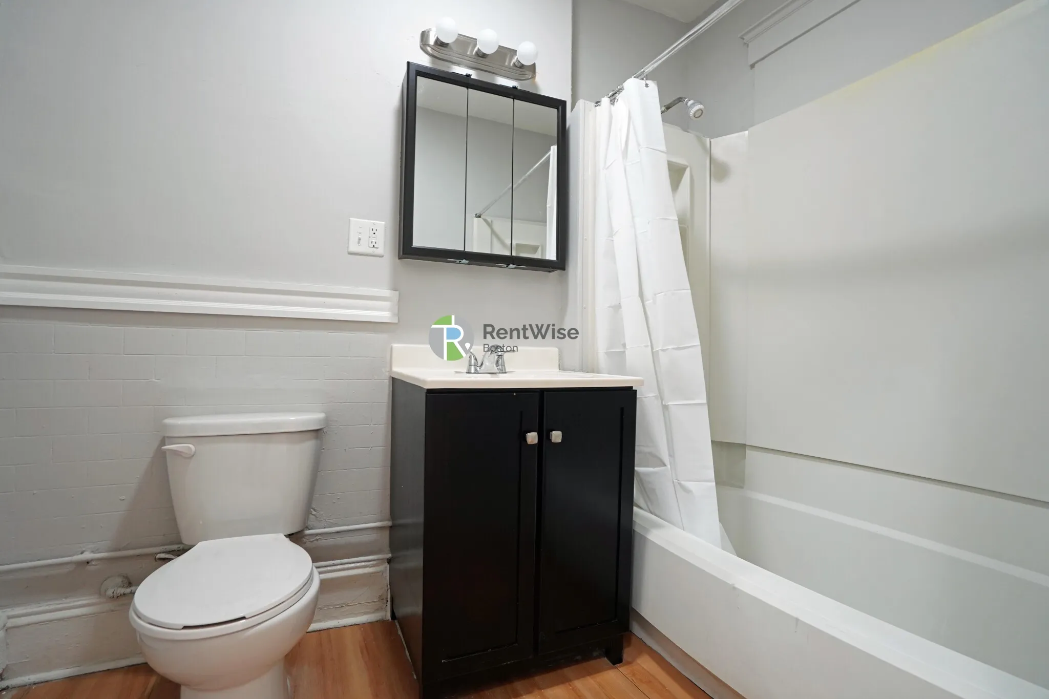 92 Nichols Ave, East Watertown