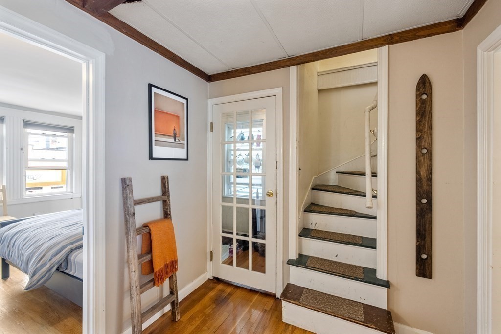 327 Sumner St, East Boston