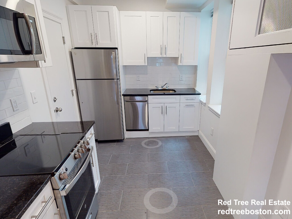 123 Sutherland Rd, Brighton