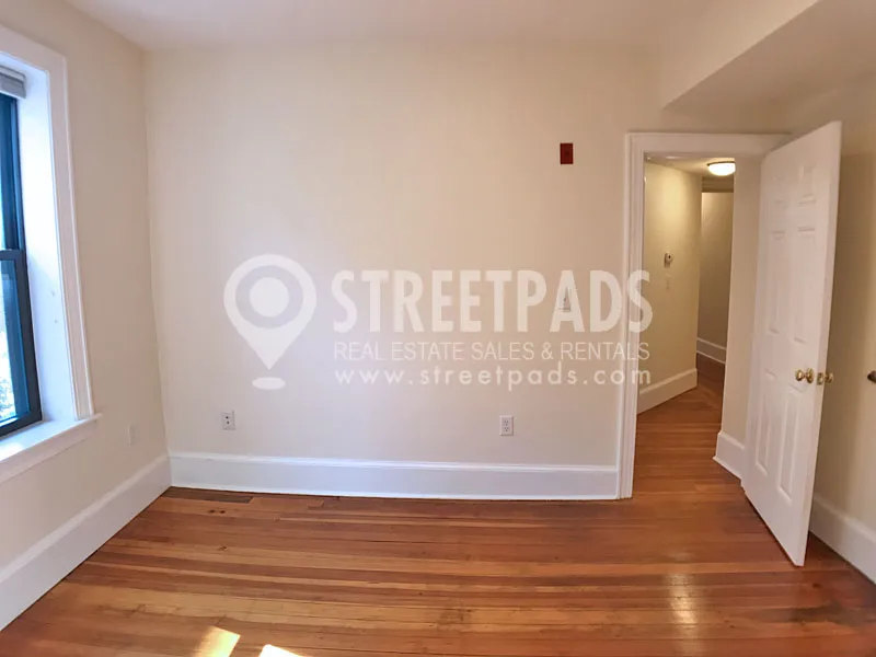 881 Massachusetts Ave, Central Square