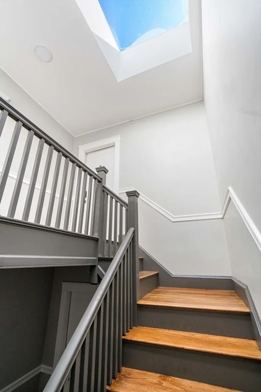 10 Centre Ave, Dorchester