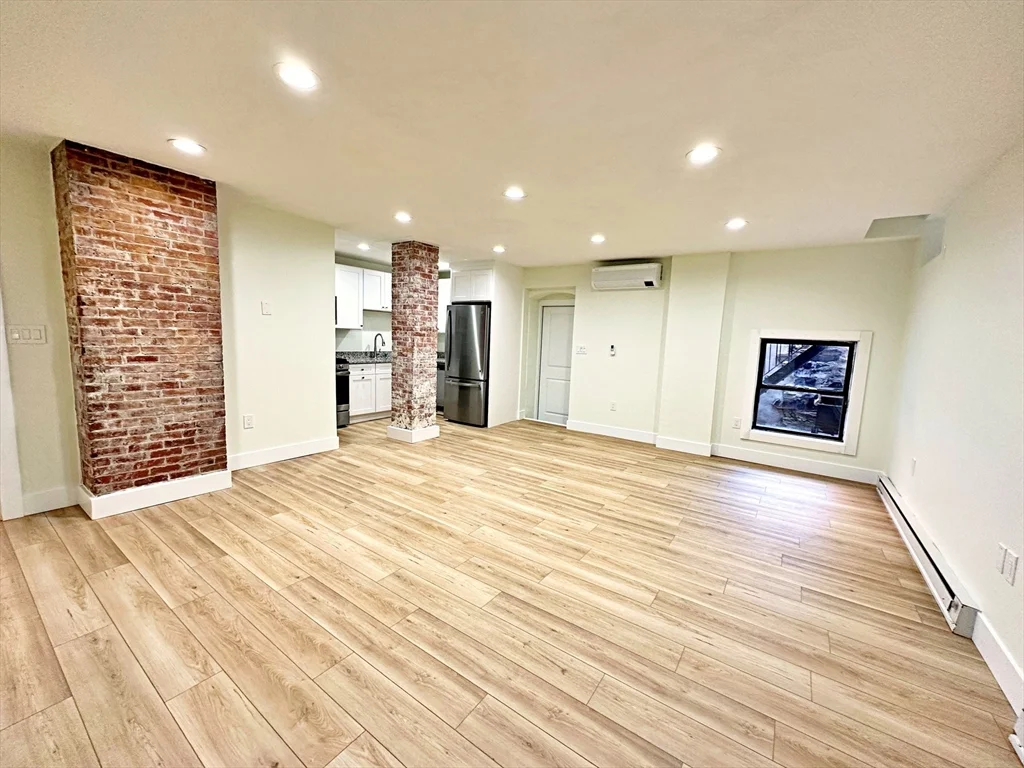 128 Webster St, East Boston