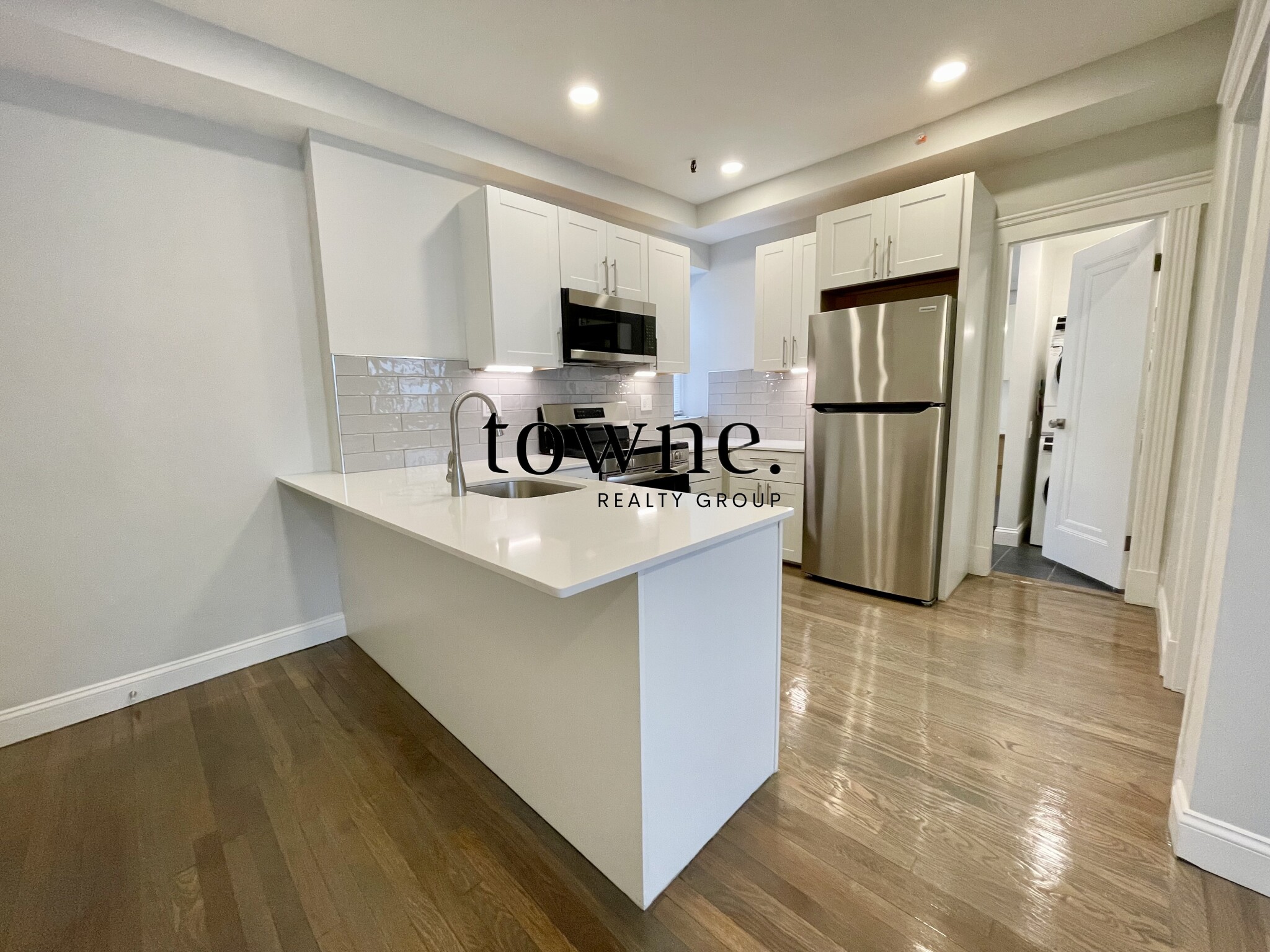 11 Peterborough St, Fenway