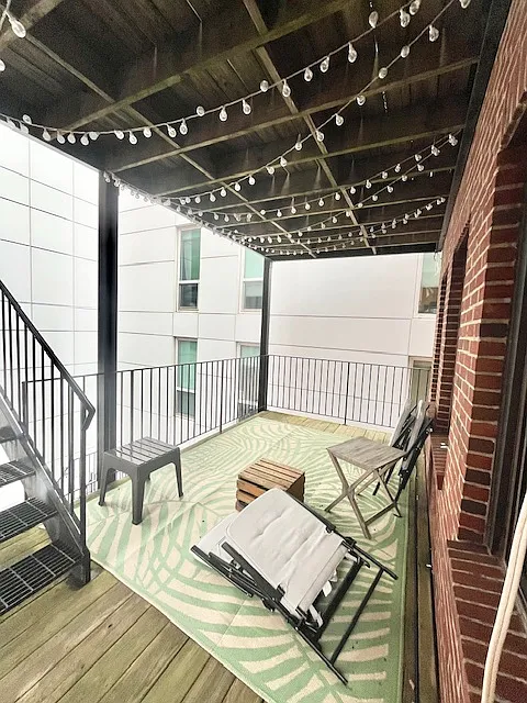 1021 Tremont St, Roxbury