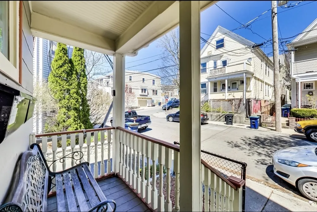 16 Cypress St, Spring Hill