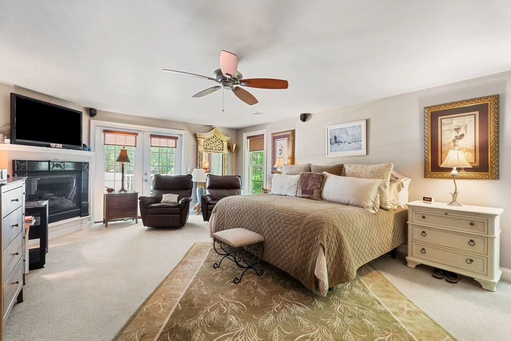 31 Cedar St, North Reading