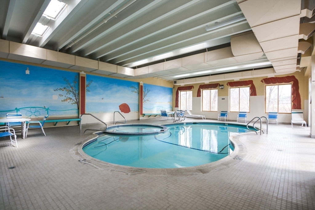 95 Audubon Rd, Wakefield