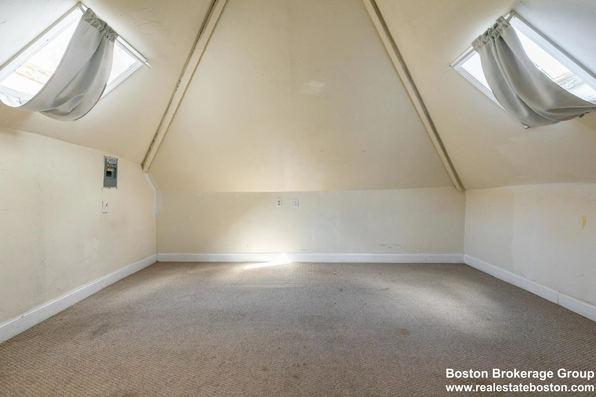 59-61 Hillside St, Mission Hill