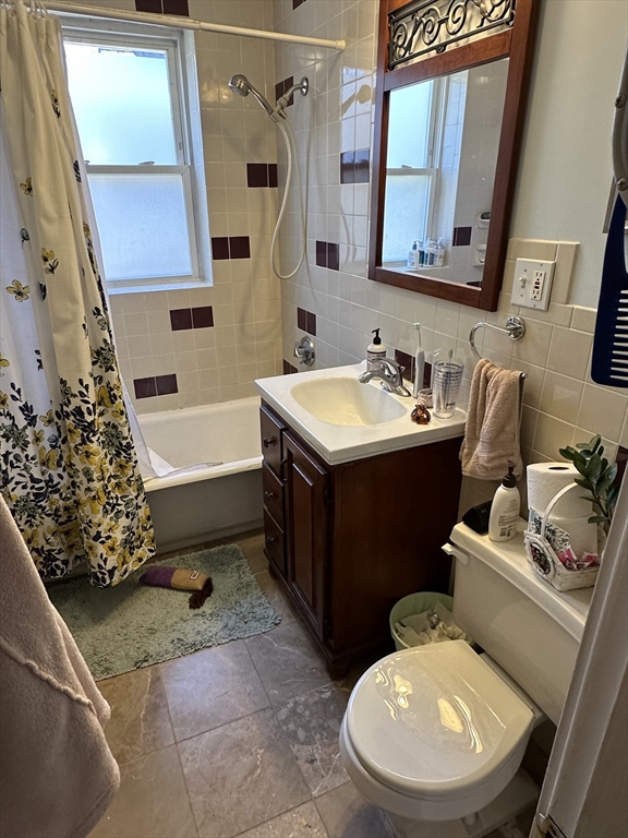 38 Day St, Davis Square