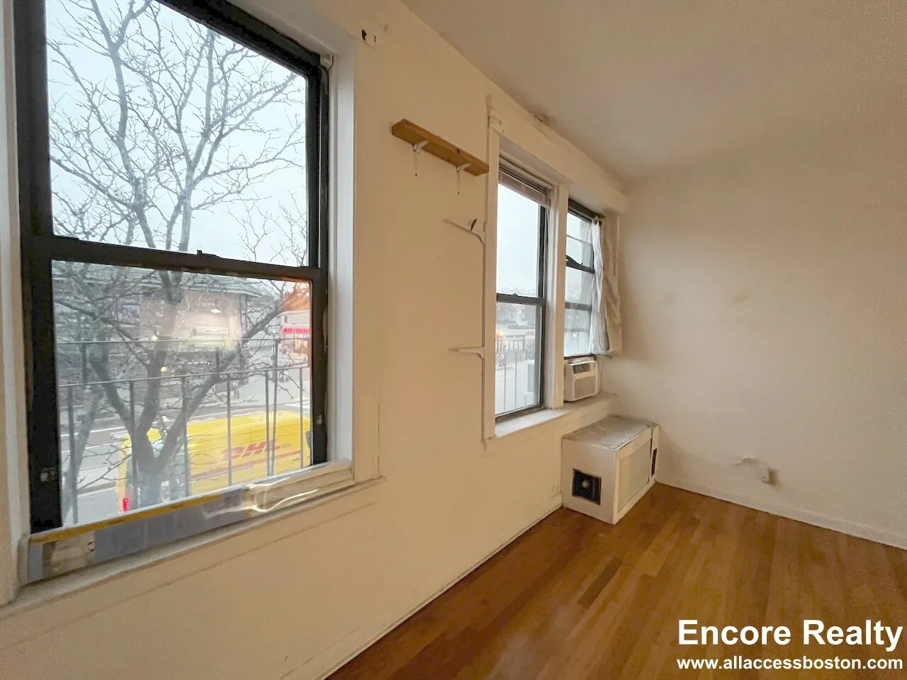 153 Brighton Ave, Allston