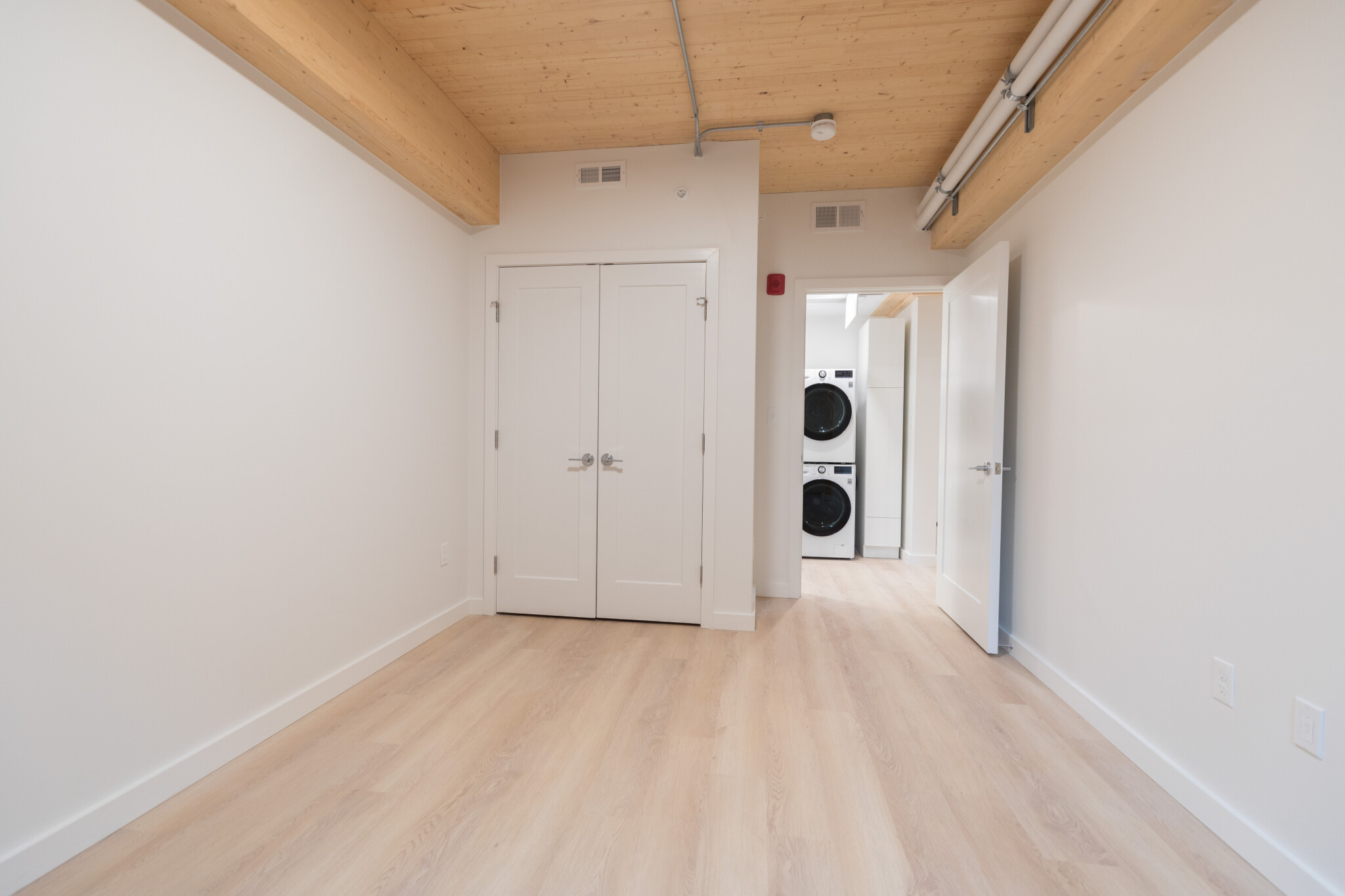 11 East Lenox St, Roxbury