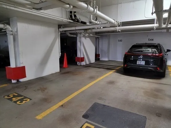 151 Tremont St, Midtown