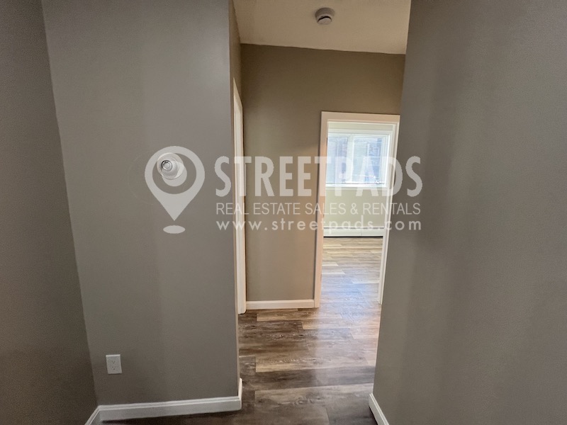 50 Evergreen St, Jamaica Plain