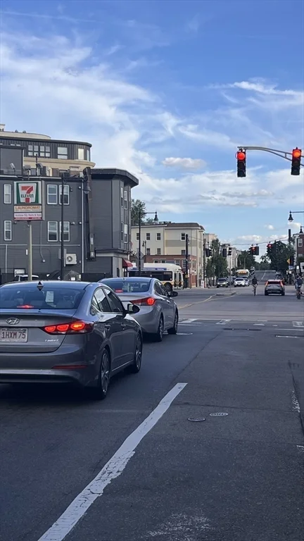 8 Humboldt Pl, South Boston