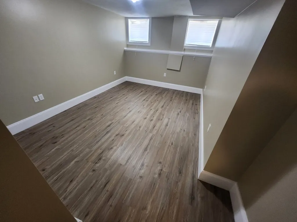 132 West 8th St, South Boston