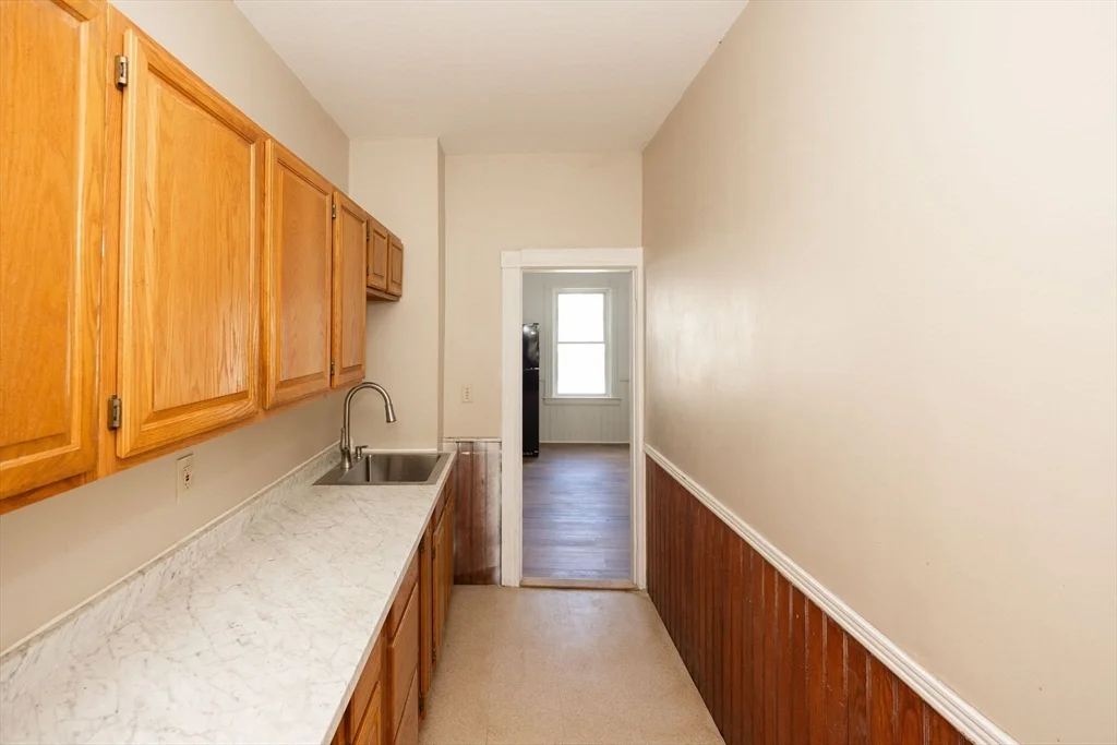 6 Vernon Street Pl, Worcester