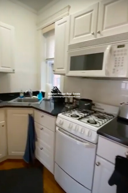 26 Hemenway St, Fenway