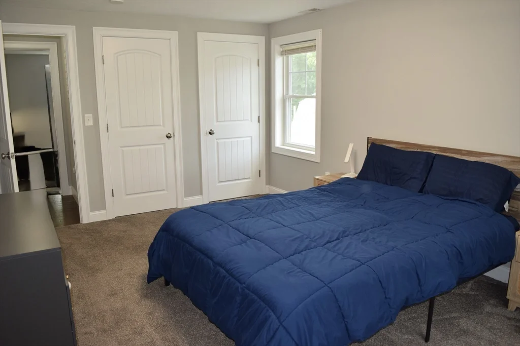 142 Grove Ave, Wilmington