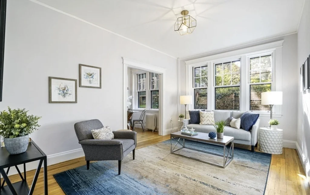 5 Crawford St, Central Square