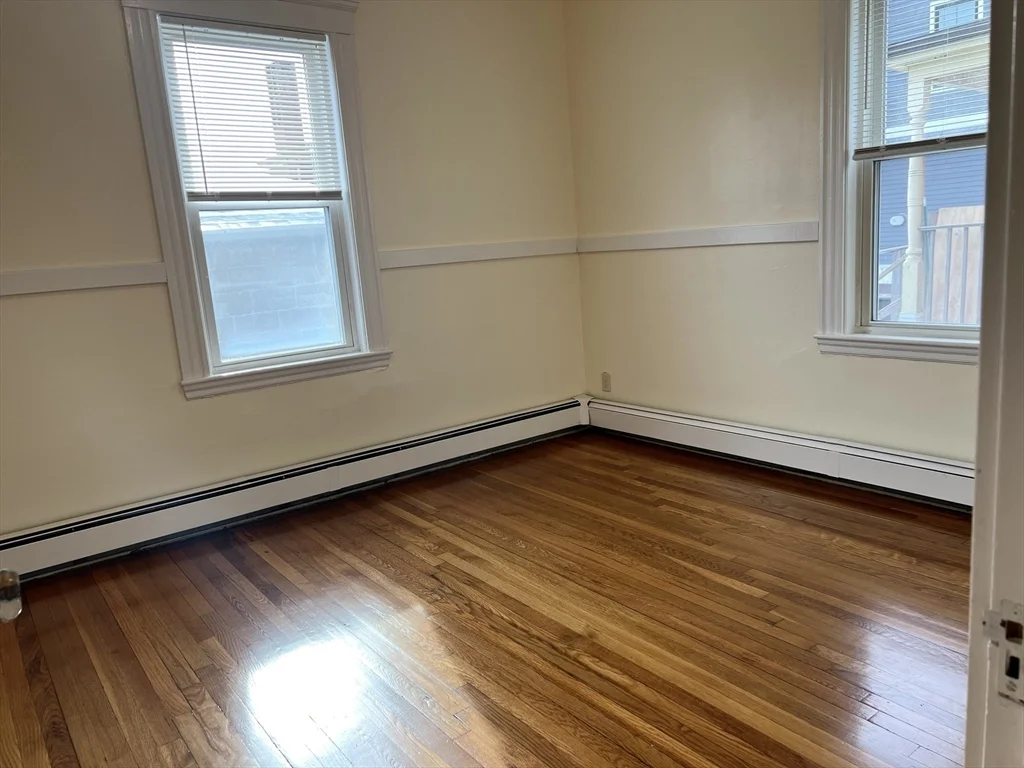 31 Cutler St, Winthrop