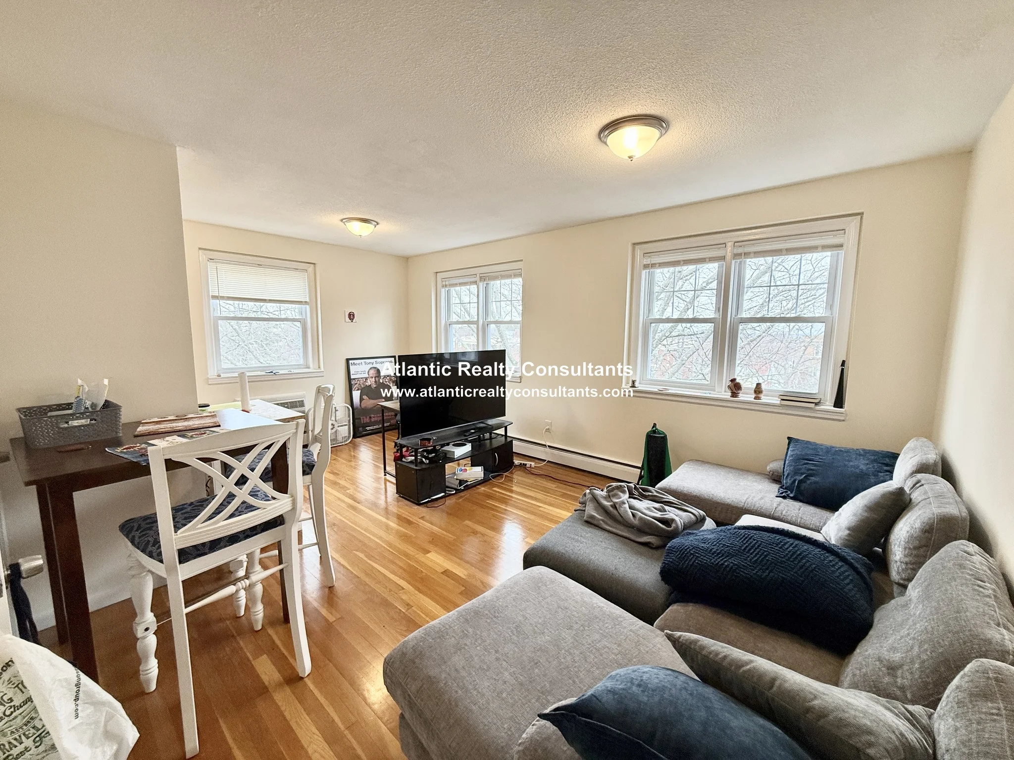 2018 Commonwealth Ave, Brighton