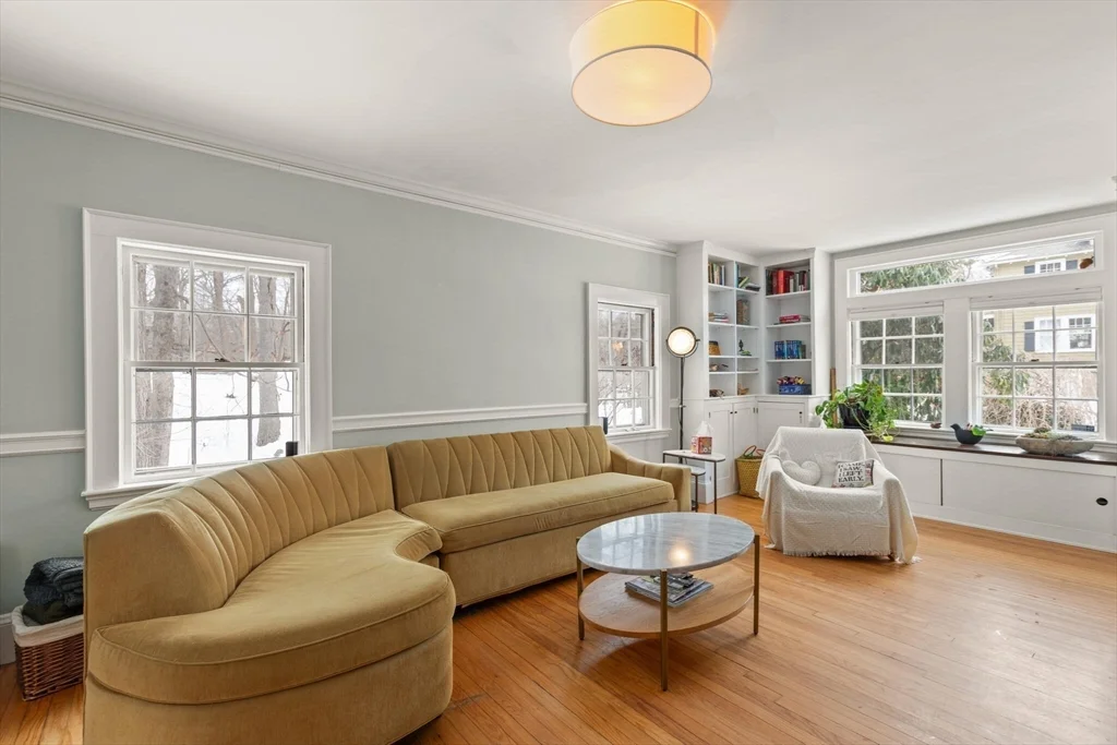 36 Joyce Rd, Medford