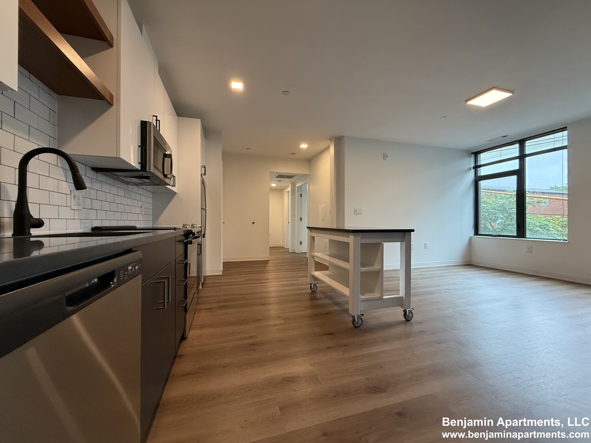 89 Brighton Ave, Allston