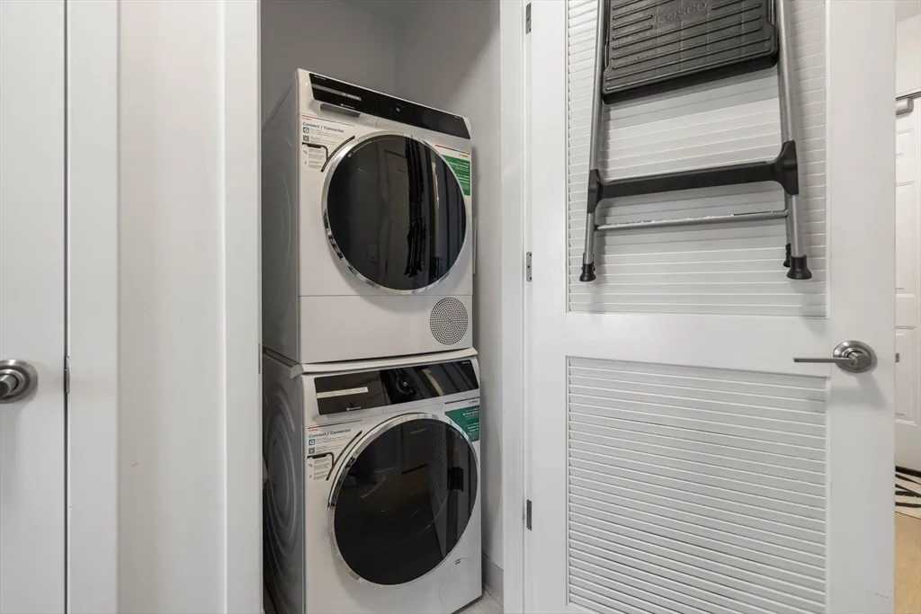 45 West 3rd St, South Boston