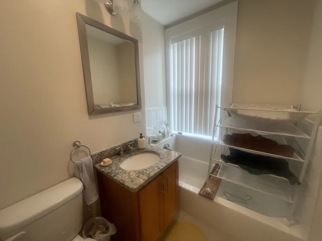 12 Short St, Coolidge Corner