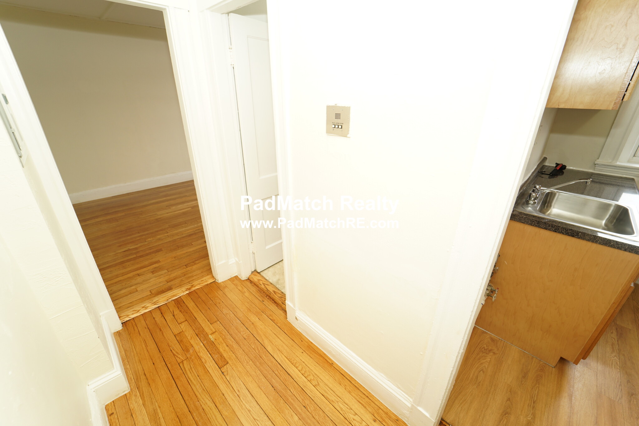 1179 Boylston St, Fenway