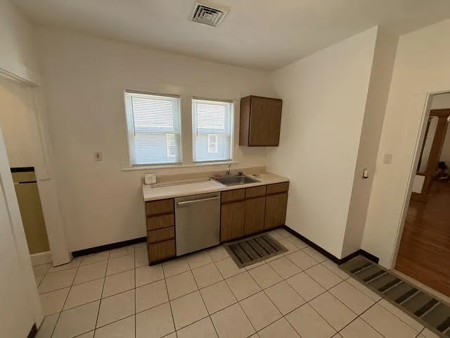 11 Playstead Rd, Newton Corner