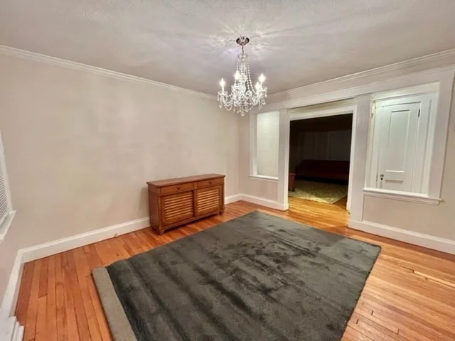 162 Eastside Pkwa, Newton