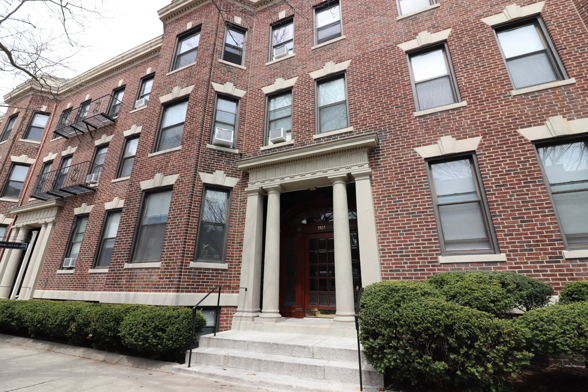 1961 Commonwealth Ave, Allston
