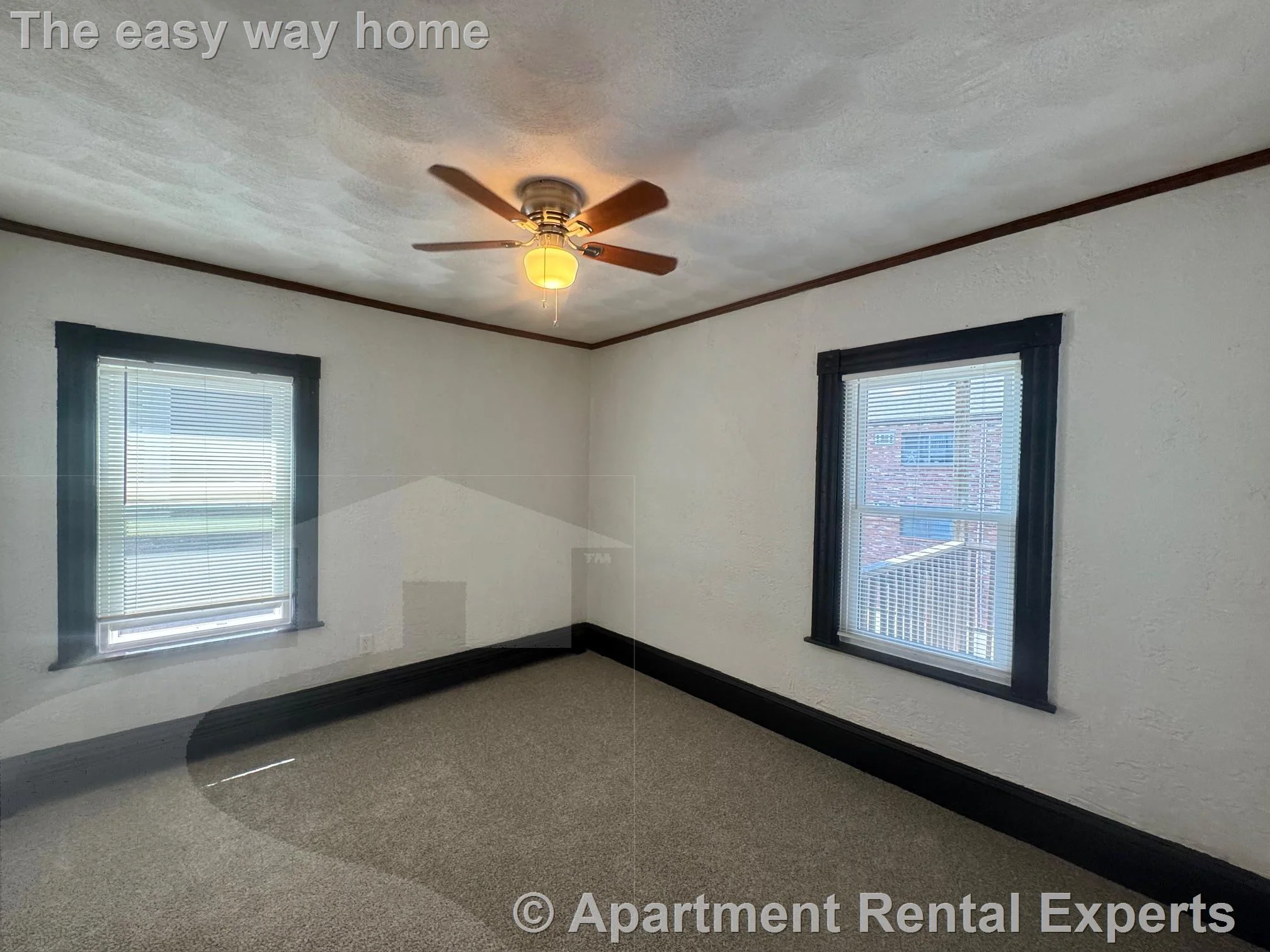 53 Hinckley St, Magoun Square