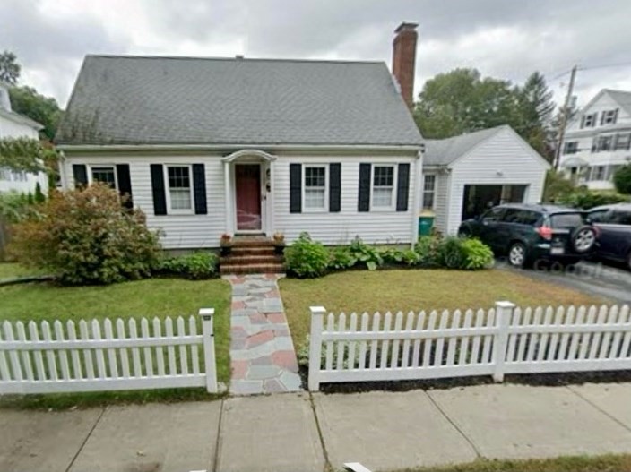 40 Shattuck Park Rd, Norwood