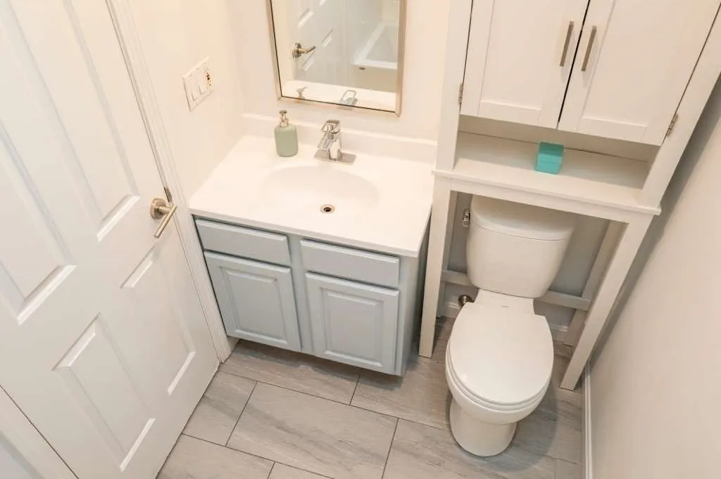 90 Monument, Medford