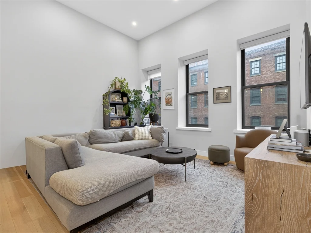 355 Congress St, South Boston