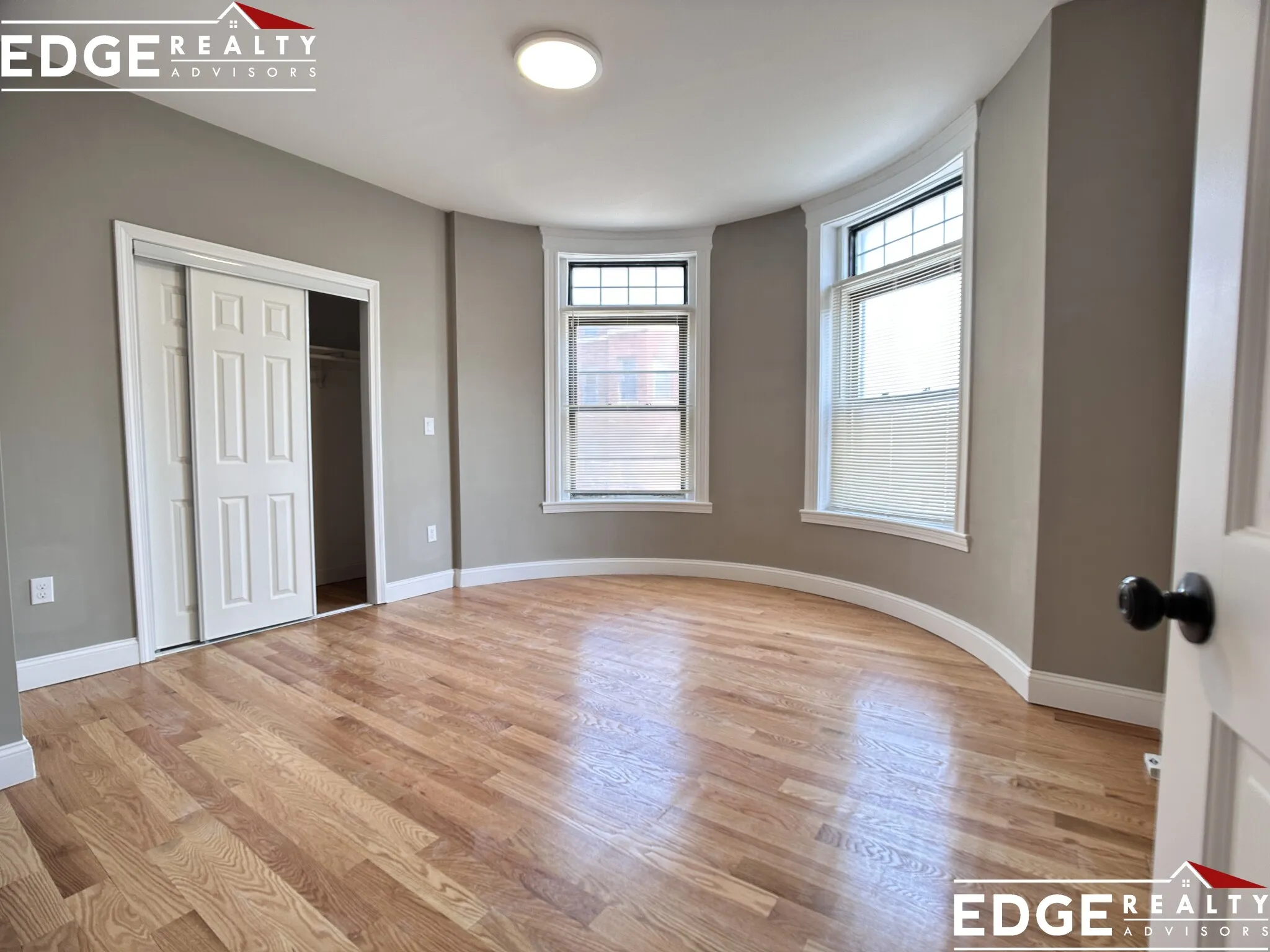 1930 Beacon St, Chestnut Hill